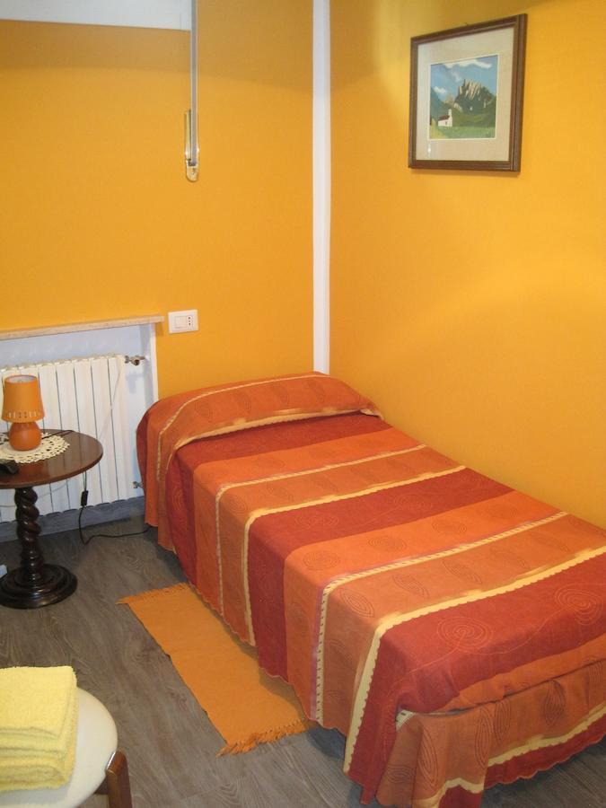 Bed And Breakfast Lo Scrigno Polinago Zimmer foto