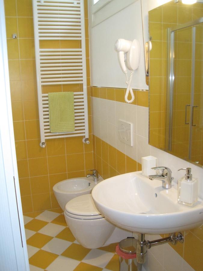 Bed And Breakfast Lo Scrigno Polinago Zimmer foto
