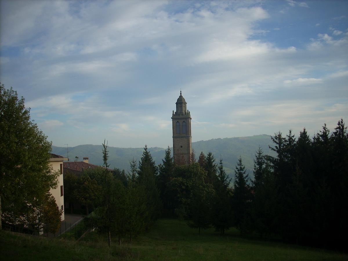 Bed And Breakfast Lo Scrigno Polinago Exterior foto